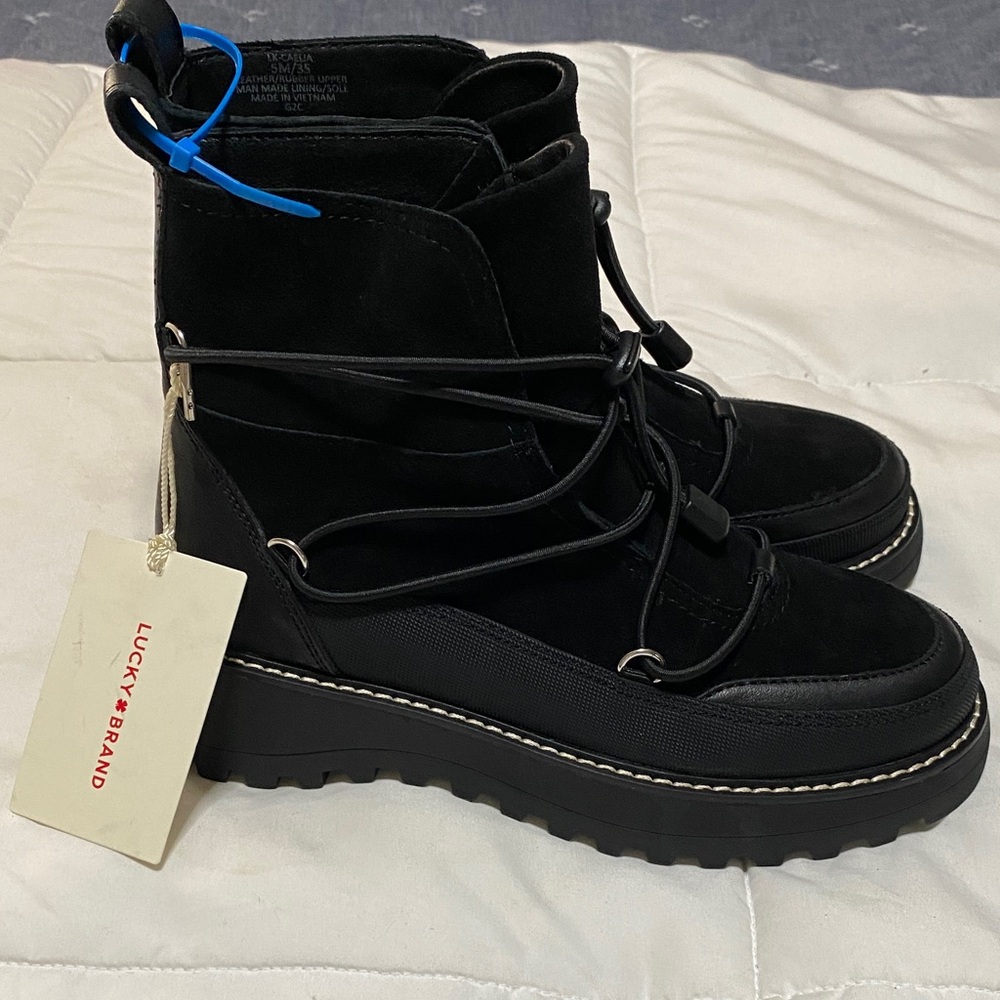 NWT Lucky Brand Women's Caelia Black Boots size 5